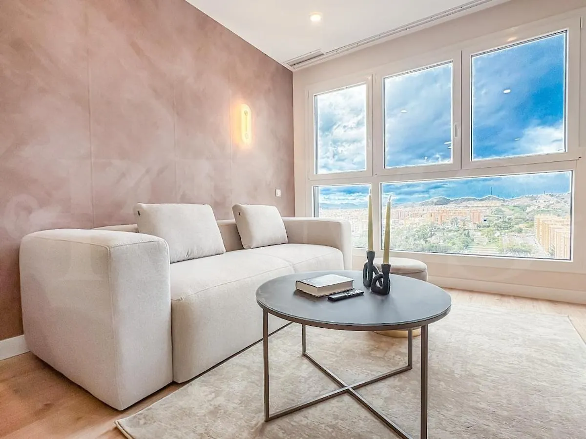 Apartment With Stunning Views And Parking By Rems Malaga